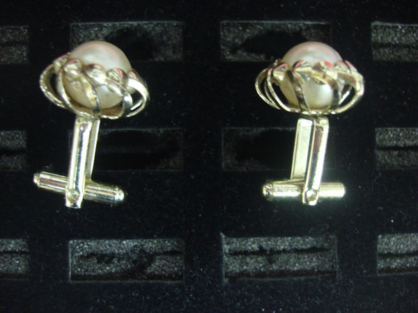 Vintage Gold-Tone Cufflinks with Faux Pearls - #111