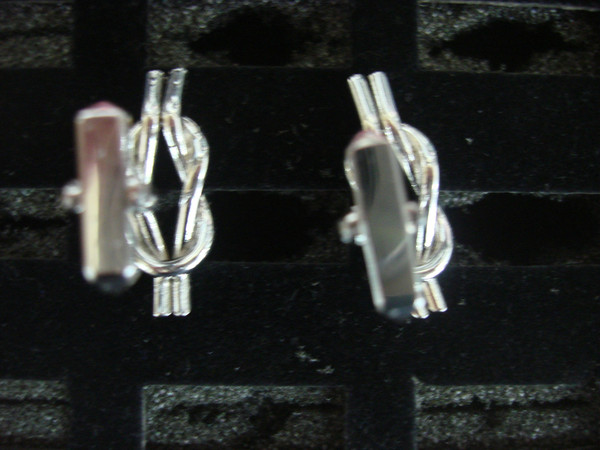 Vintage Silver-Tone Cufflinks - Classic & Elegant #118