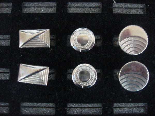 Vintage Silver Tone Cufflinks (3 Pairs) - Classic & Stylish