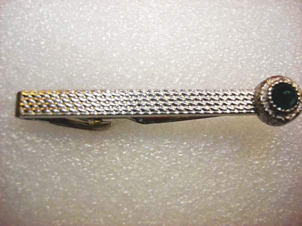 Vintage Silver-Tone Tie Clip with Green Stone - Intricate Pattern, 2.25