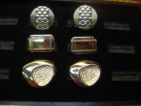 Vintage Gold Tone Cufflinks (3 Pairs) - Stylish & Timeless