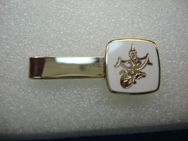 Vintage Gold-Tone Tie Clip with Siamese Goddess Design - Unique & Detailed