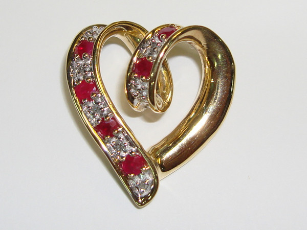14K Gold Reversible Floating Heart Pendant with Sapphires, Rubies & Diamonds (89ct)