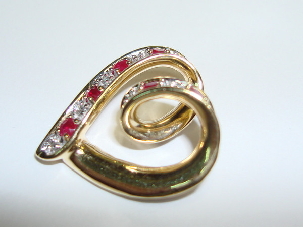 14K Gold Reversible Floating Heart Pendant with Sapphires, Rubies & Diamonds (89ct)