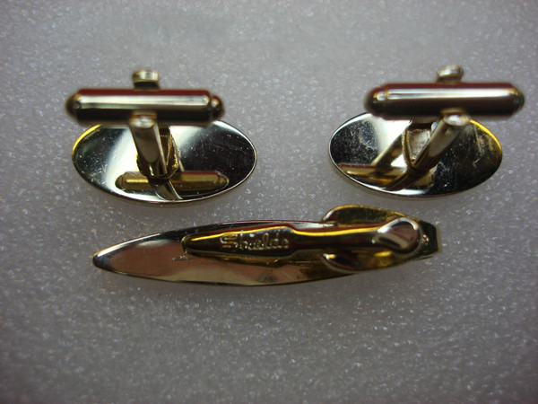 Vintage Shields Gold Tone Cufflinks & Tie Clip Set with'R' - Nice Condition #302