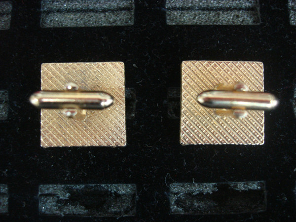 Vintage Gold-Tone Gladiator Cufflinks - Unique 1 Pair #312