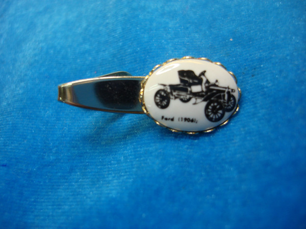 Vintage 1906 Ford Car Lapel Pin Tie Clip - Gold Tone Men's Jewelry