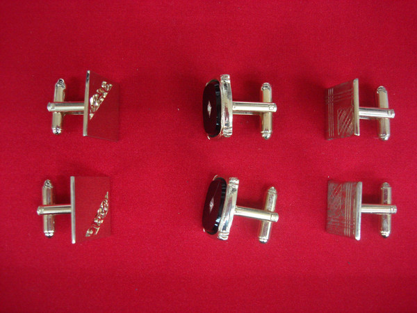Vintage Gold Tone Cufflinks (3 Pairs) - Unique & Stylish Set