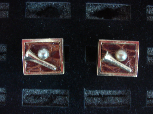 Vintage Anson Gold-Tone Golf Ball & Tee Cufflinks - Unique Pair #408