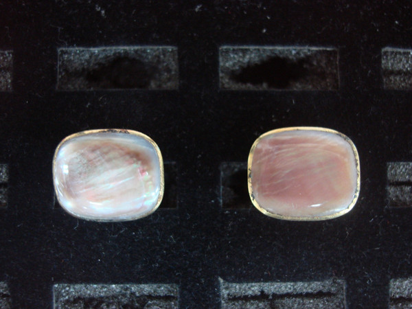 Vintage Gold-Tone Mother of Pearl Cufflinks (Pair) - Unique & Elegant #412