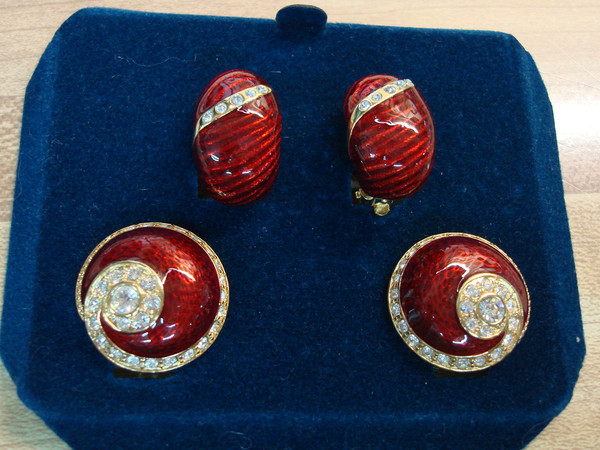 Vintage Camrose & Cross JBK Red Enamel Bangle Bracelet & Clip-On Earrings Set - Mint Condition