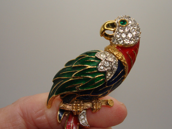 Vintage 1970s Atwood & Sawyer Parrot Brooch - Gold Plated Enamel & Rhinestones