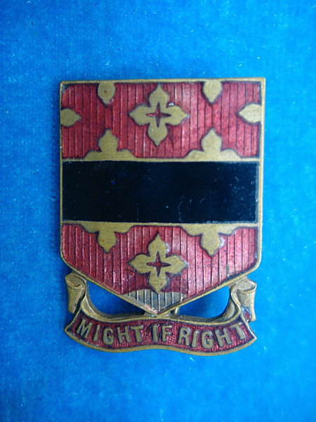 Vintage U.S. Army 182nd Field Artillery Regiment Pin - 'Might If Right' Enamel