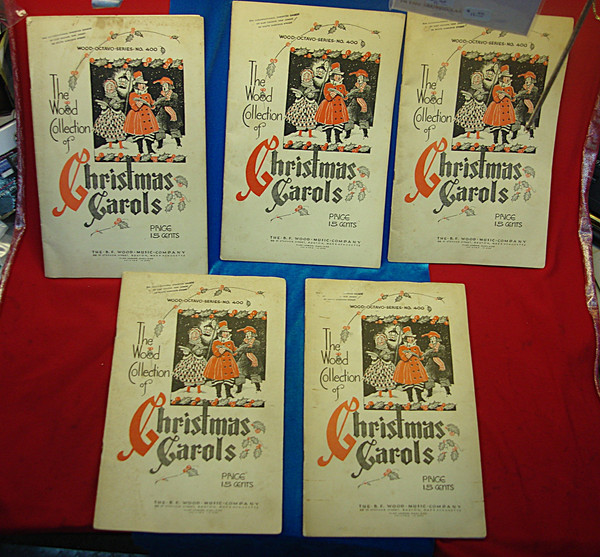 Vintage Christmas Carol Booklets (Set of 5) - 27 Carols - The Wood Collection - No. 400