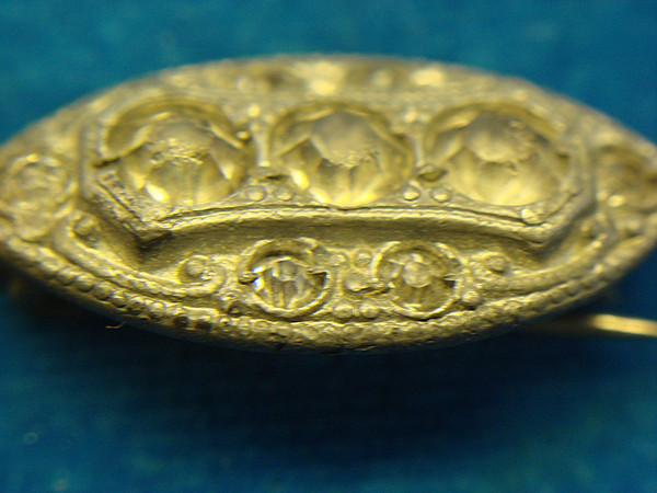 Vintage Art Deco Pin - Small, Sparkly Paste Stone Design