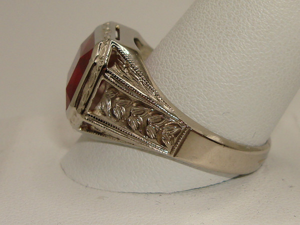 Vintage 1926 Art Nouveau 10K Gold Simulated Ruby Ring (Size 12)