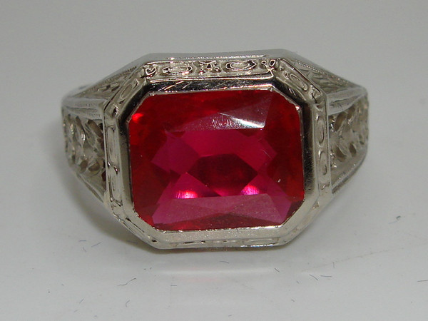 Vintage 1926 Art Nouveau 10K Gold Simulated Ruby Ring (Size 12)