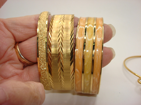 Vintage Monet Bracelet Set (4pc) | Gold Tone, Enamel & Amber | Estate Find - 7.5 Inch