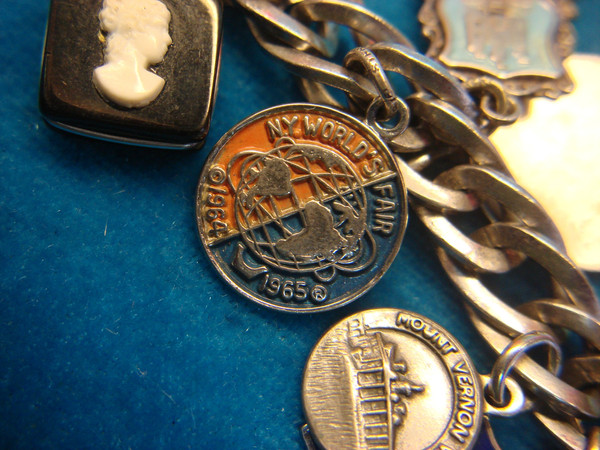Vintage Sterling Silver Charm Bracelet | 20+ USA, UK, Canada & Germany Charms