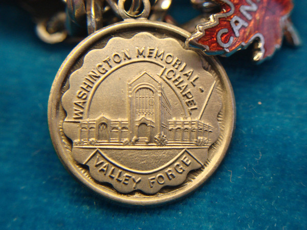 Vintage Sterling Silver Charm Bracelet | 20+ USA, UK, Canada & Germany Charms