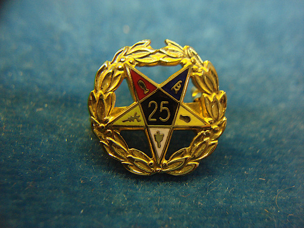 Vintage Eastern Star 25 Year Pin - Gold Tone Enamel, Excellent Condition #475