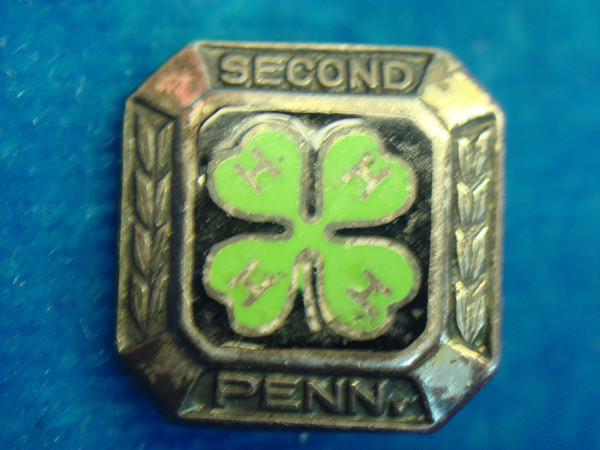 Vintage 4H Club Sterling Silver Pin - Enamel Clover Design - Pennsylvania