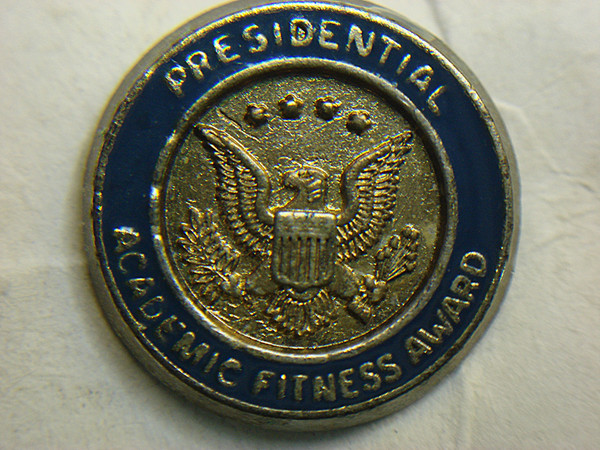 Vintage Presidential Academic Fitness Award Pin - Original Presentation Card Included