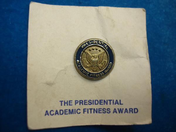 Vintage Presidential Academic Fitness Award Pin - Original Presentation Card Included