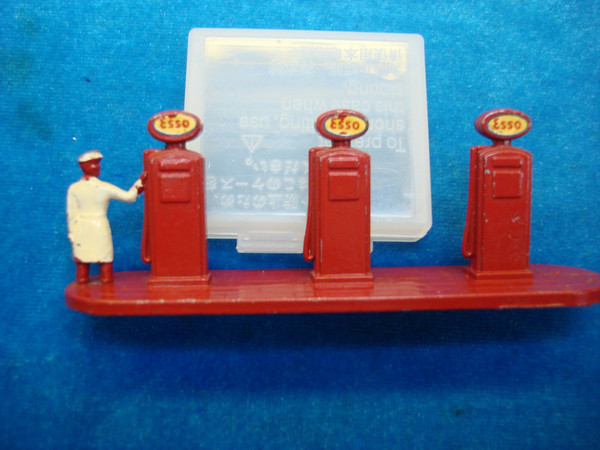Vintage Lesney A-1 Esso Gas Pump -  Collectible Matchbox Model (3 3/4