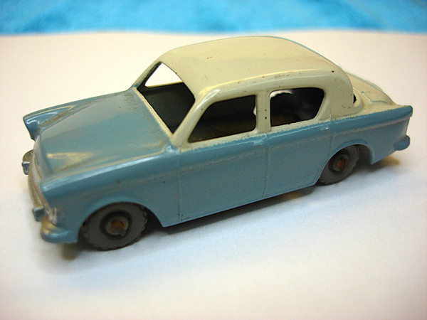 Vintage Lesney Matchbox No. 43 Hillman Minx Turquoise & Cream - Excellent Condition