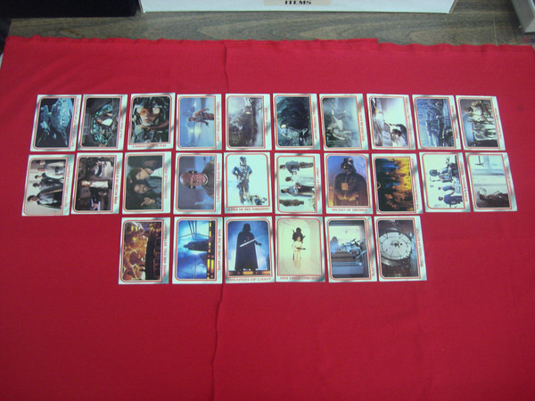 Vintage 1980 Topps Star Wars: The Empire Strikes Back Trading Card Lot (76 Cards)