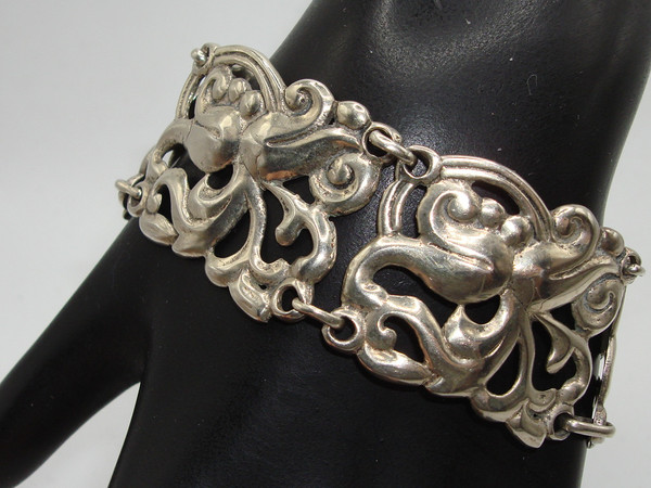 Antique Art Nouveau Sterling Silver Floral Bracelet - 7.25