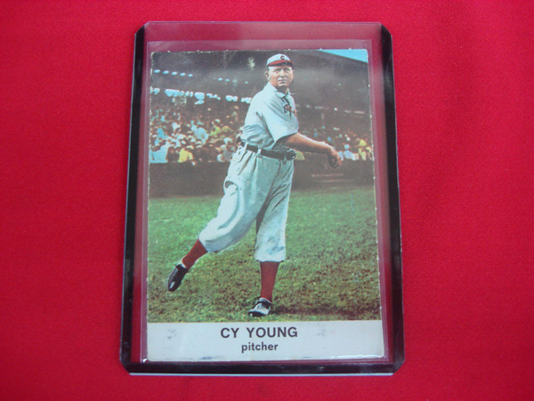 1961 Golden Press Cy Young Baseball Card #33 - Cleveland, St. Louis & Boston AL/NL Teams