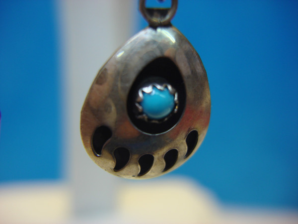 Vintage Navajo Sterling Silver Turquoise Double Bear Claw Earrings - Southwestern Charm (1.5