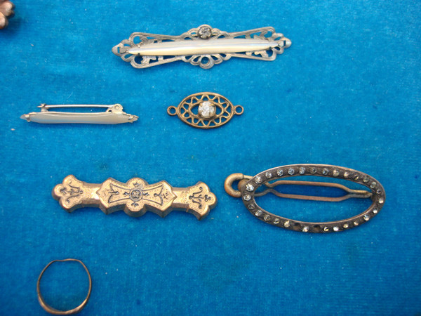 Antique Gold-Tone Jewelry Collection - Estate Find, Vintage Treasures for Restoration