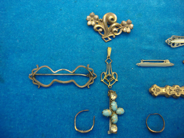 Antique Gold-Tone Jewelry Collection - Estate Find, Vintage Treasures for Restoration