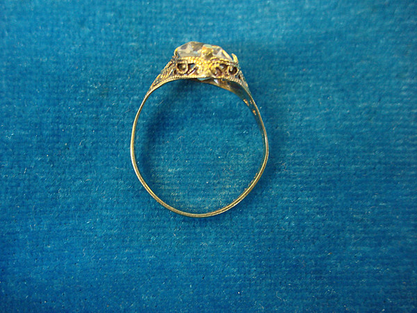 Vintage 10K Yellow Gold Filigree Ring w/ White Sapphire (Size 5) - Restoration Opportunity