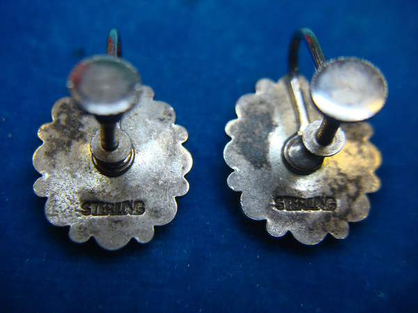 Vintage Sterling Silver Turquoise Screwback Earrings - Elegant & Well-Crafted