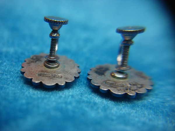 Vintage Sterling Silver Turquoise Screwback Earrings - Elegant & Well-Crafted