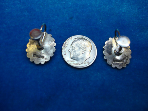 Vintage Sterling Silver Turquoise Screwback Earrings - Elegant & Well-Crafted