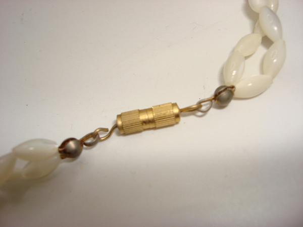 Vintage Mother-of-Pearl & Onyx Necklace | Cream, Black, Gold Accents (18 inch)