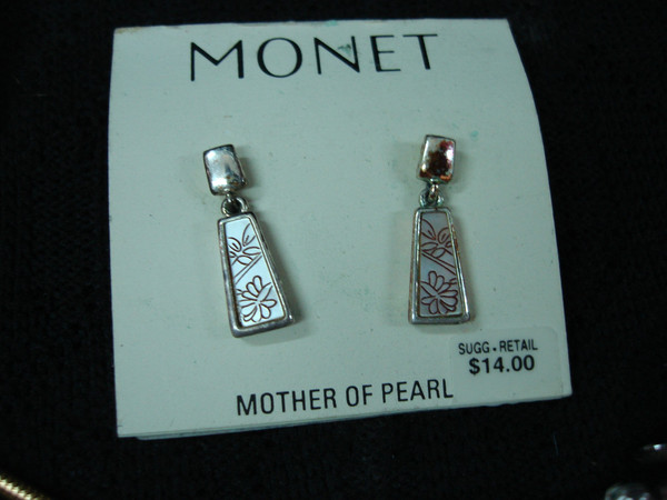 Vintage Monet Jewelry Lot - 14 Pieces! Pins, Necklaces, Earrings & Bracelet