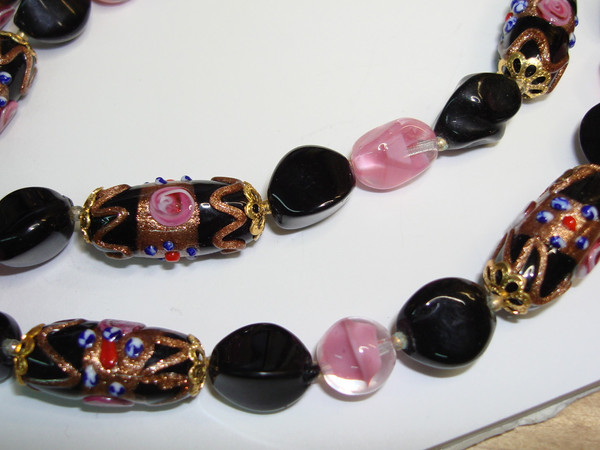Vintage Italian Murano Glass Bead Necklace - 24