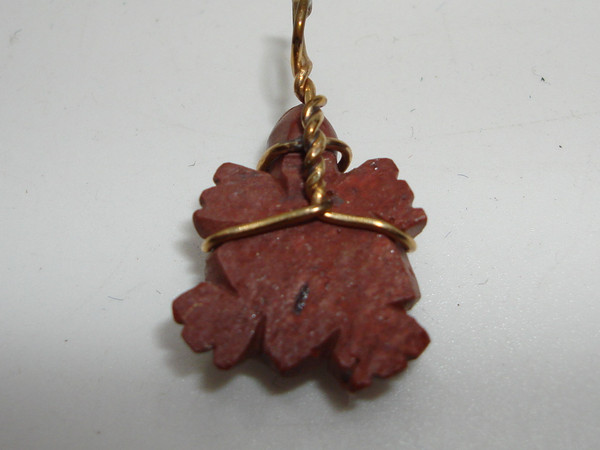 Vintage Red Jasper Turtle Charm - Carved Animal Pendant (1.2g)