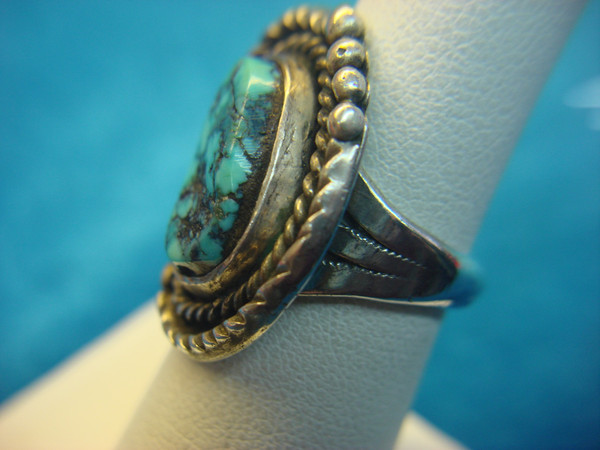 Vintage Navajo Sterling Silver Turquoise Ring - Size 6 1/2