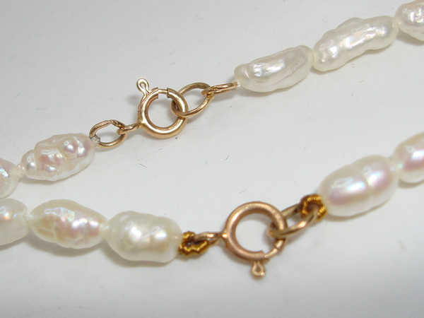 Vintage Freshwater Pearl Necklace & Bracelet Set with 14K Gold Clasp - Elegant Gift
