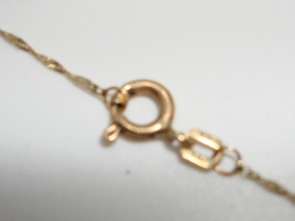 10K Black Hills Gold Heart Necklace - 17