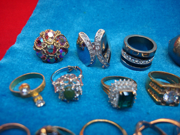 50 Vintage & Modern Estate Rings - Unique Collection Deal! Under $3 Each