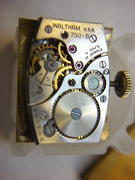 Vintage Waltham 10K Gold Filled Wristwatch - Project Watch, Mod. 750B Movement