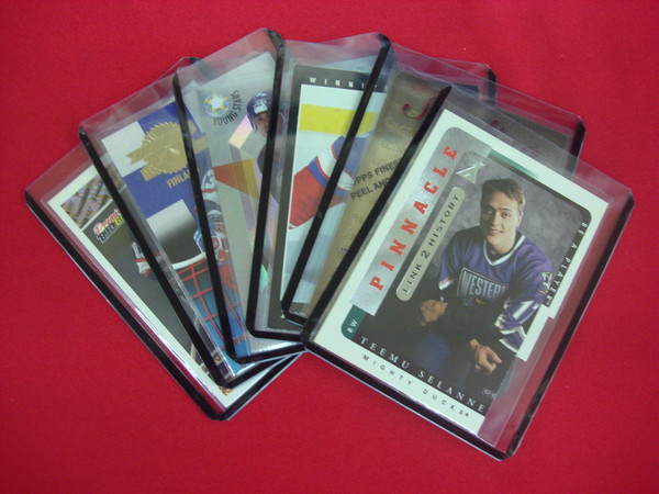 Teemu Selanne Trading Card Lot (Jets, Ducks) - Die-Cut, Foils & Promos